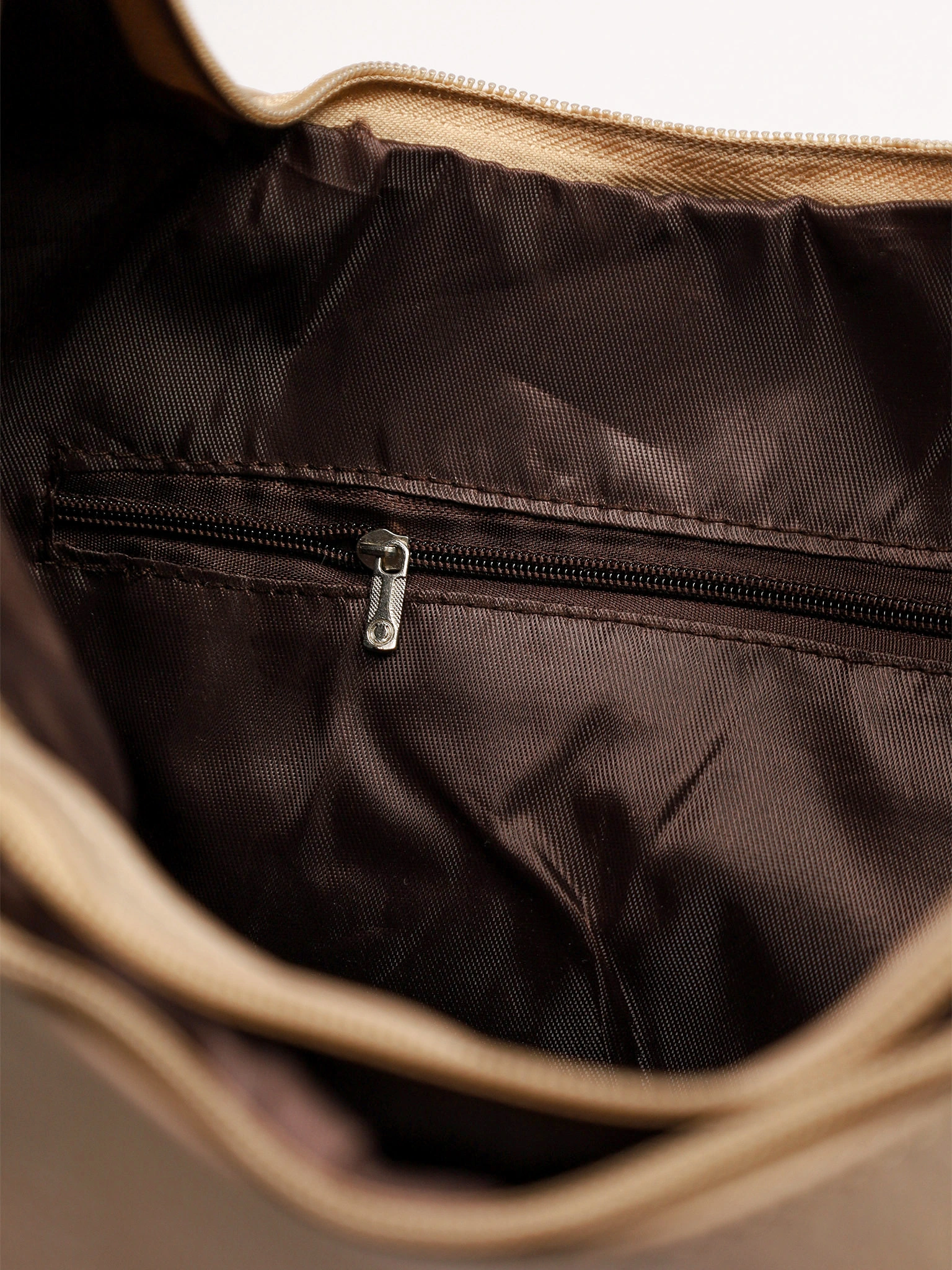 Сумка-шоппер  с декоративным пуллером со стразами в ассортименте